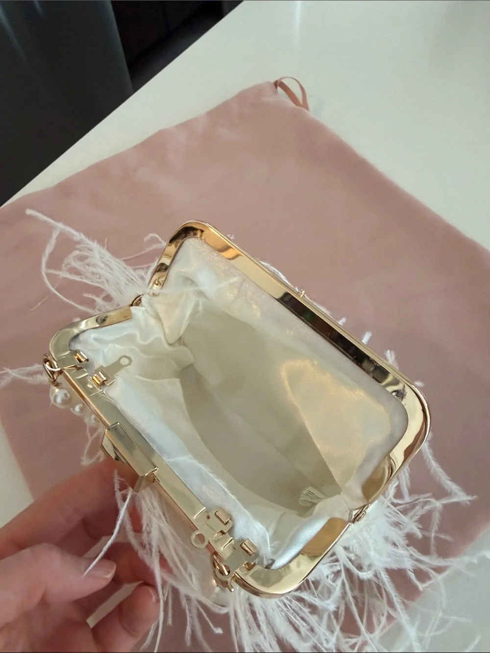 Elegant White Feather & Pearl Evening Clutch